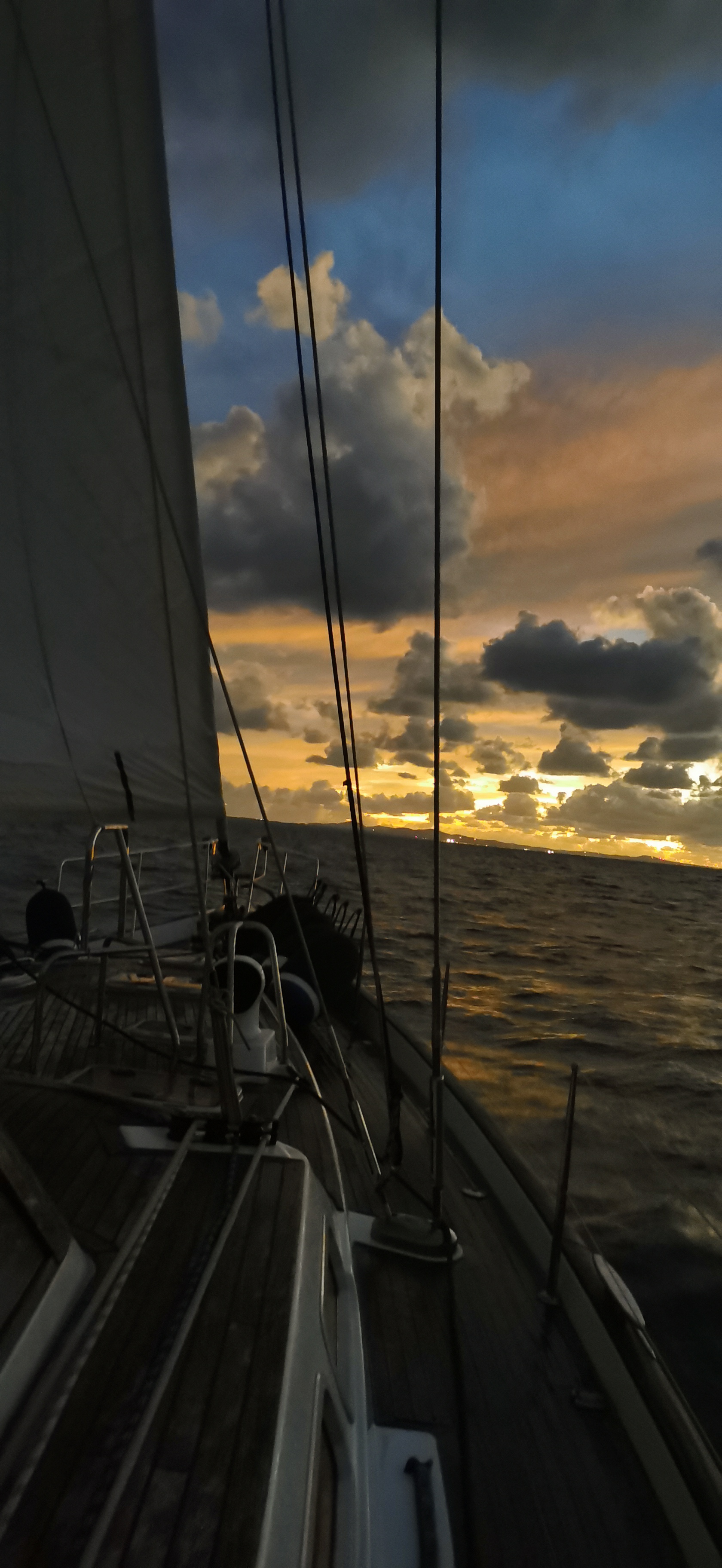 88F34AB0-E779-423C-954B-93436ADFFC64 2